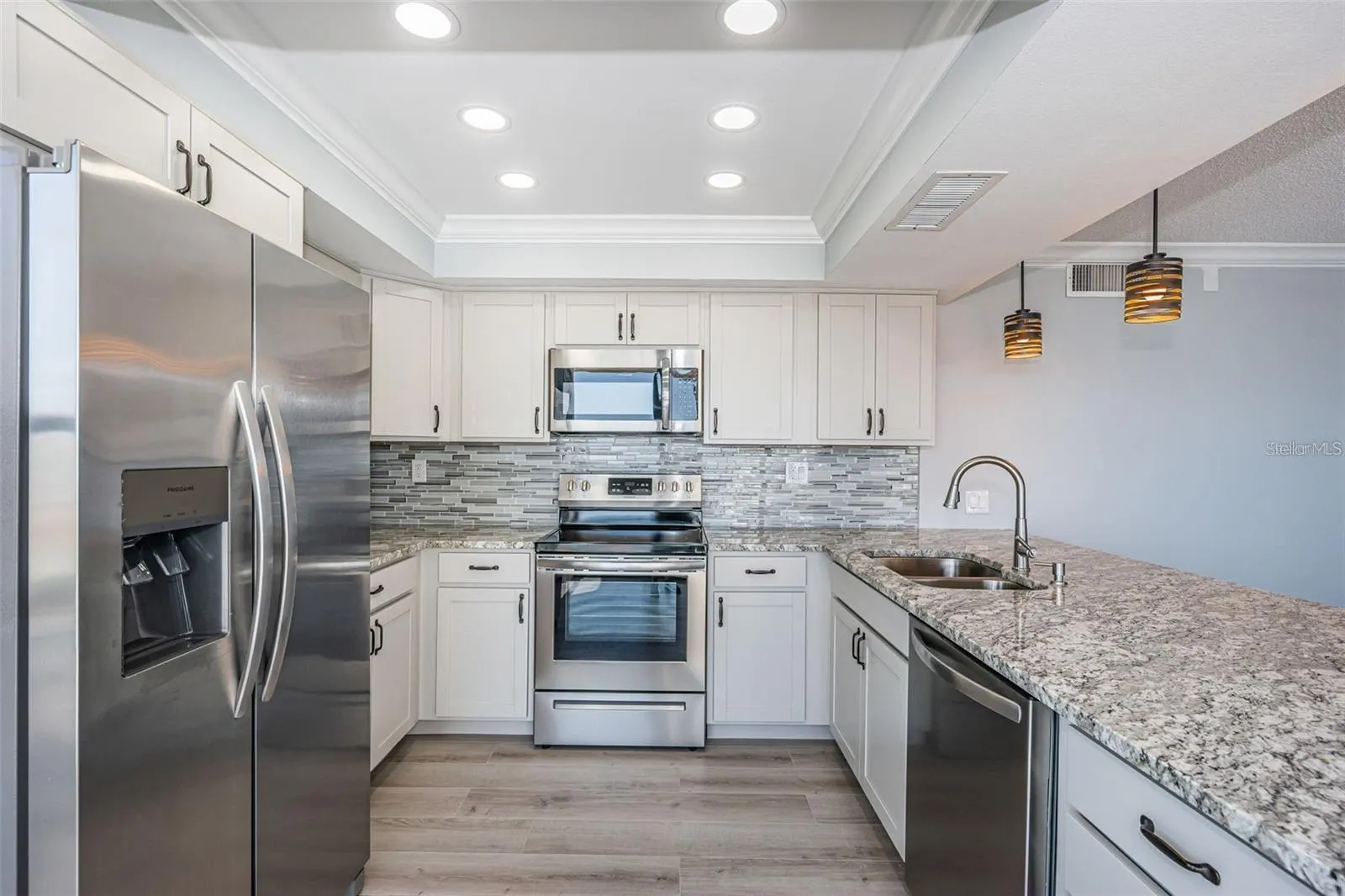 6279 SUN BLVD #604, #604