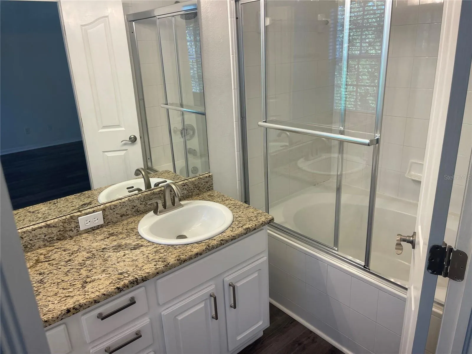 2949 BAYSHORE POINTE DR