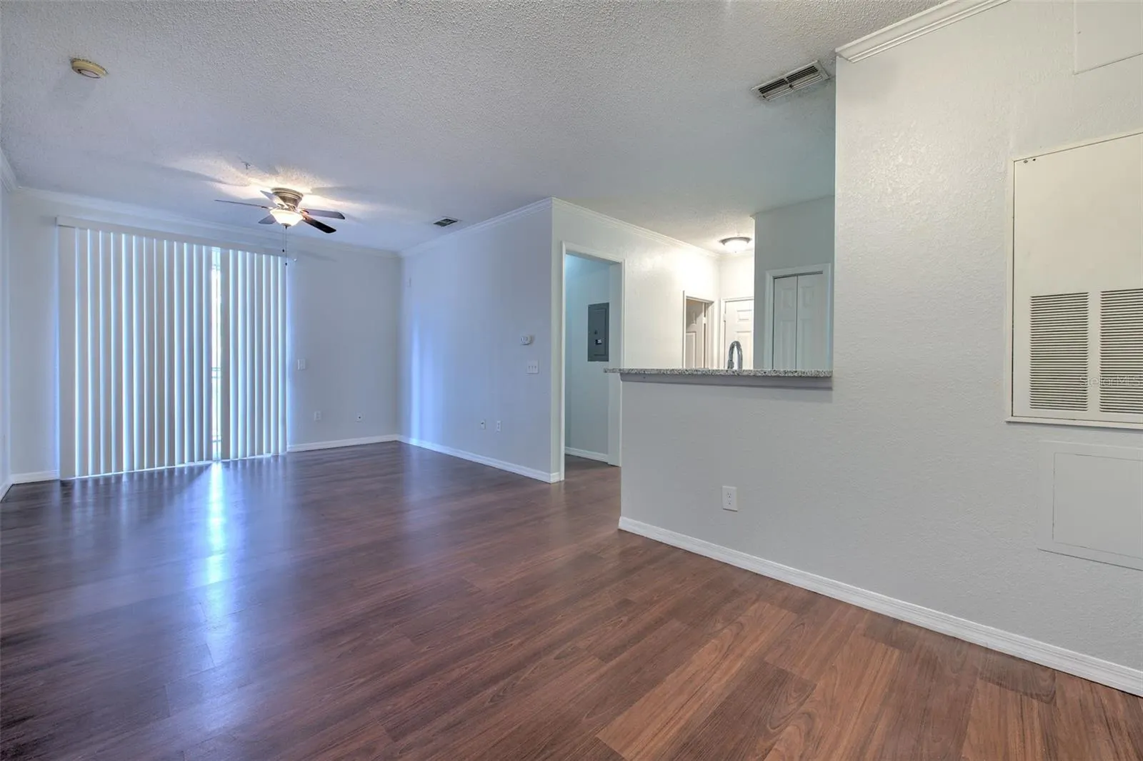 18001 RICHMOND PLACE DR #123, #123
