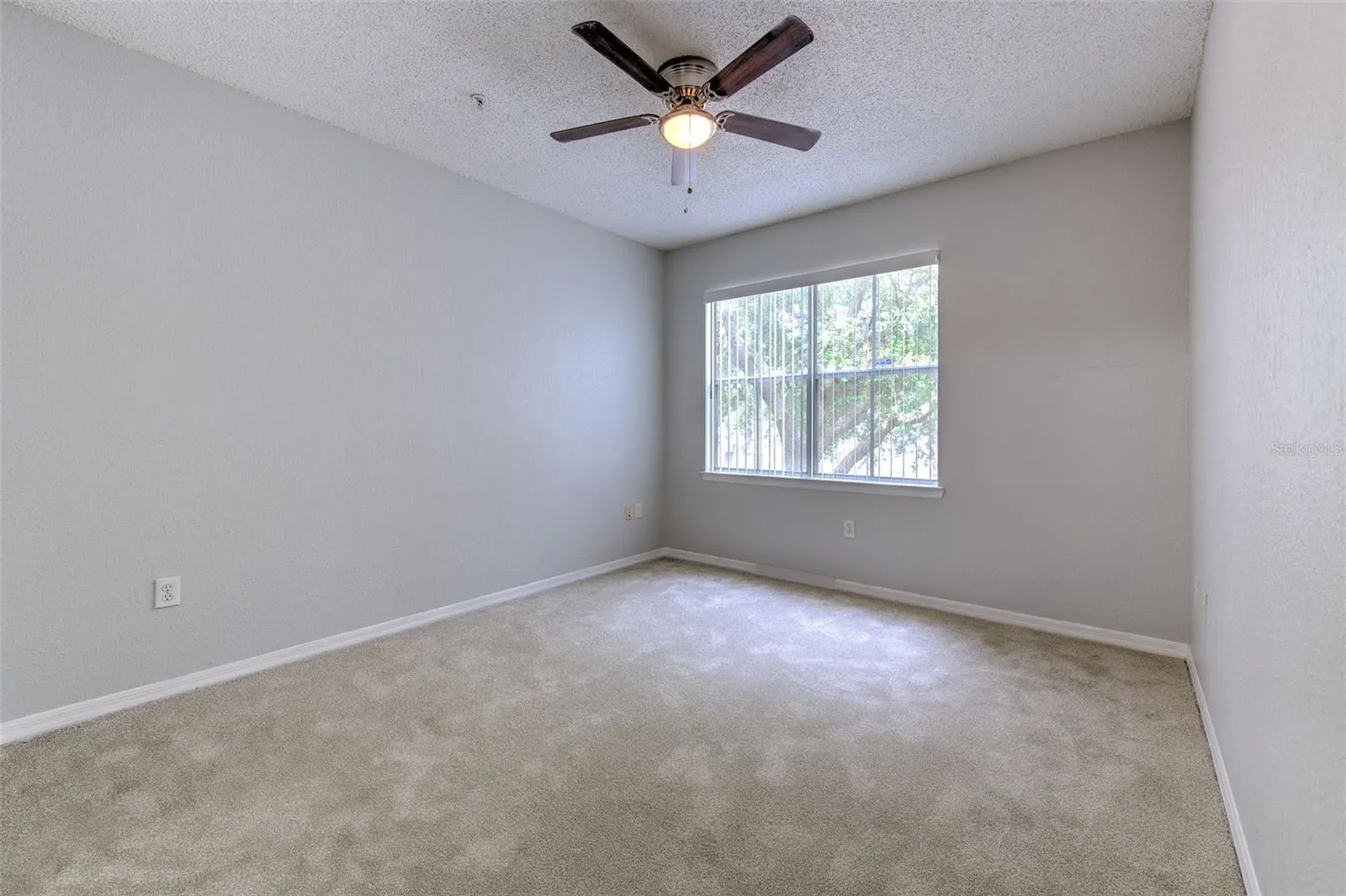 18001 RICHMOND PLACE DR #123, #123