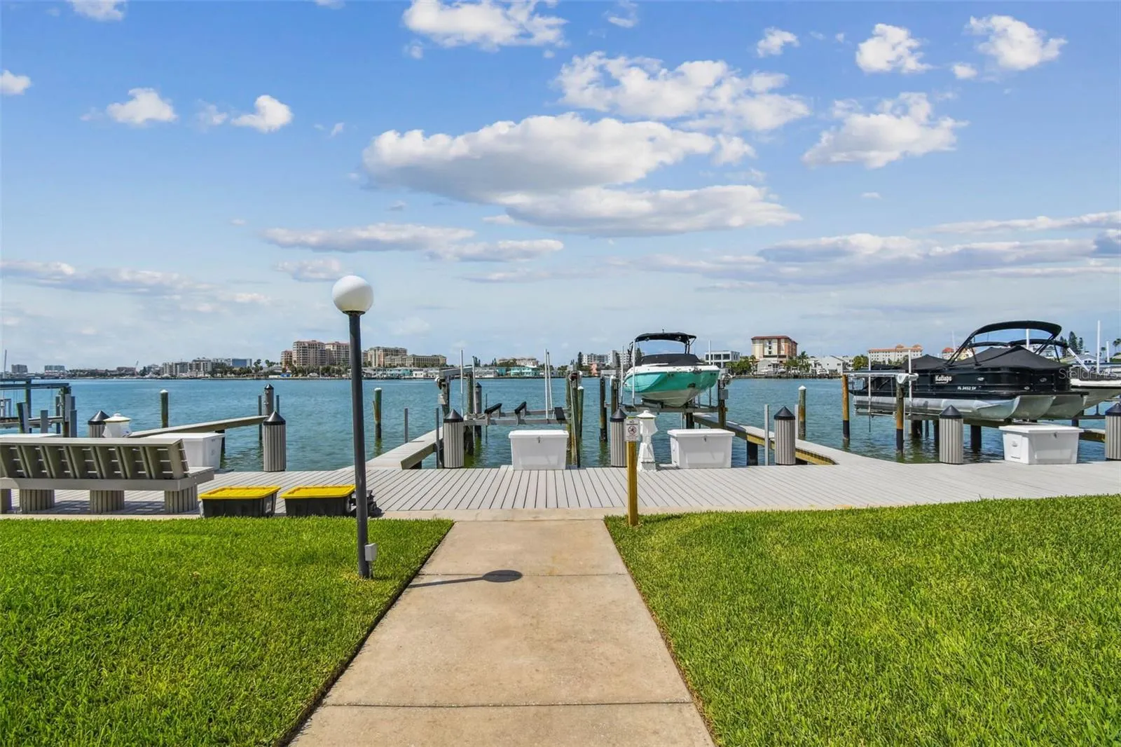 670 ISLAND WAY #604, #604