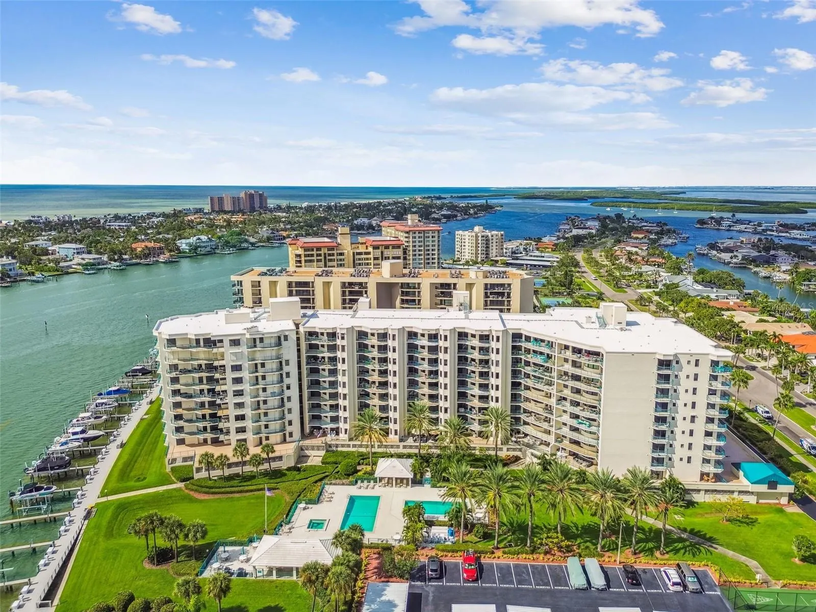 670 ISLAND WAY #604, #604