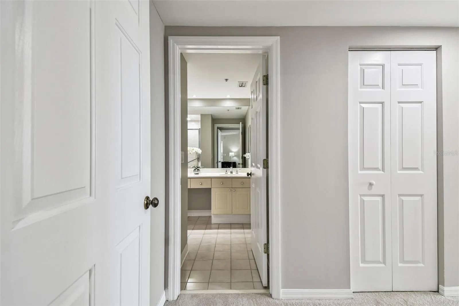 670 ISLAND WAY #604, #604