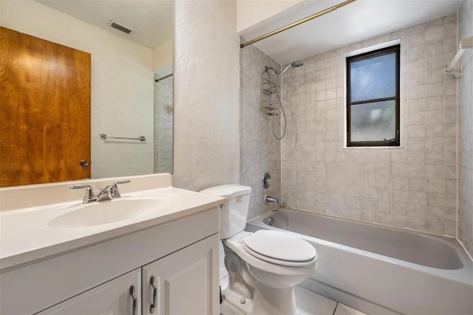 2326 FORREST CREST CIR