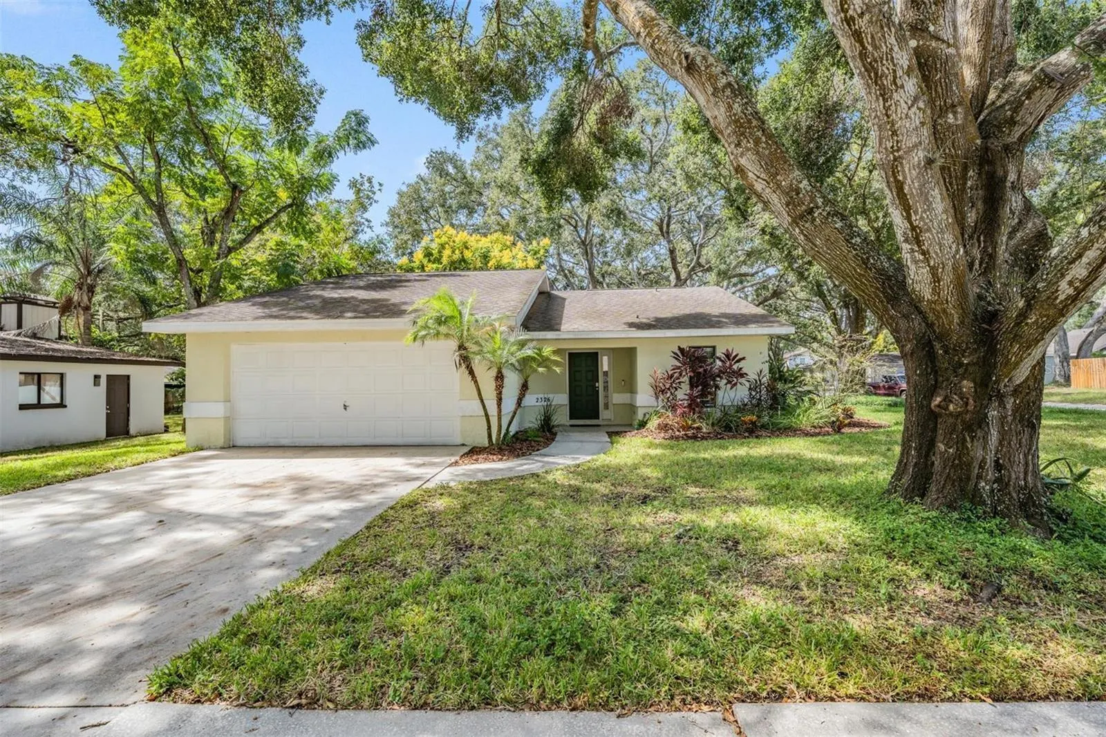 2326 FORREST CREST CIR