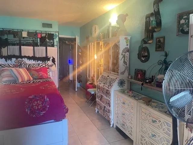 2209 BELLEAIR RD #C4, #C4