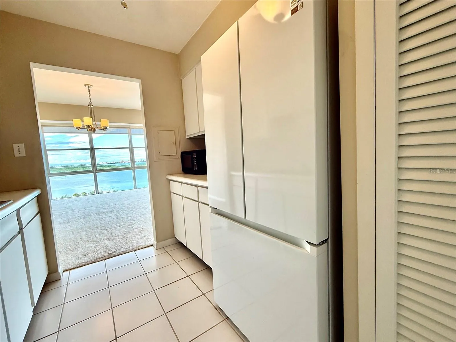 7200 SUNSHINE SKYWAY LN S #10C, #10C