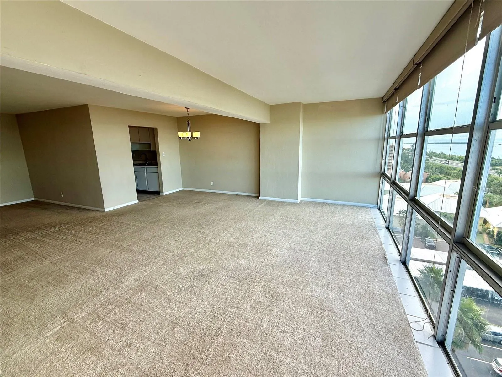 7200 SUNSHINE SKYWAY LN S #10C, #10C
