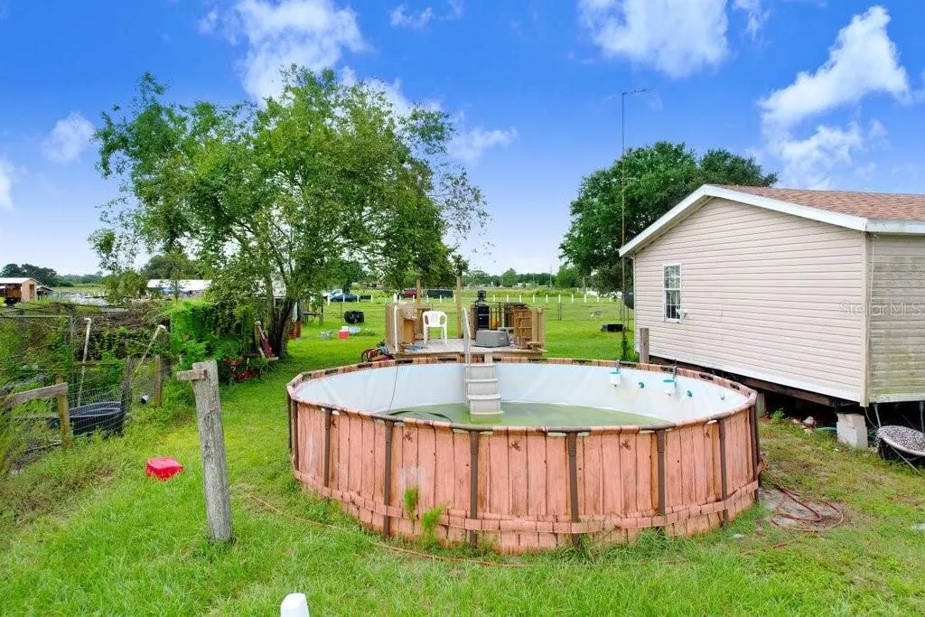 56 MEADOW WAY