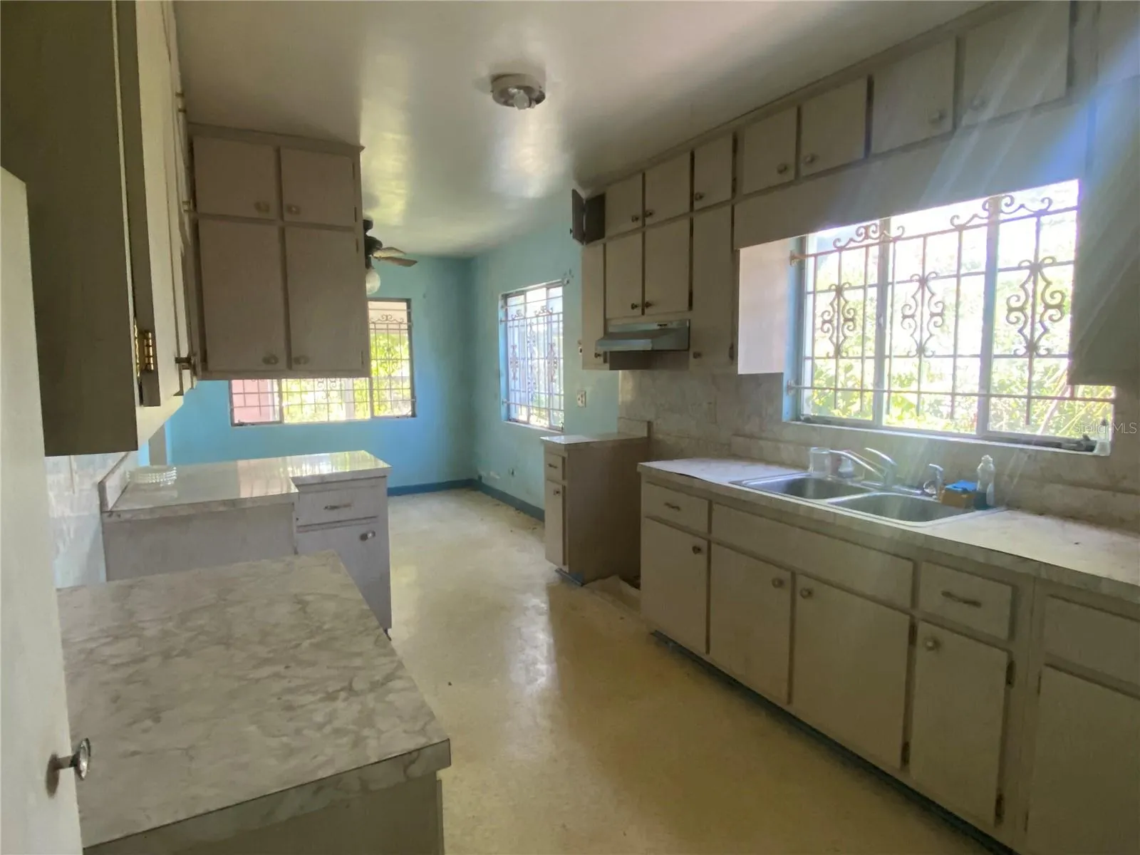 805 W 129TH AVE