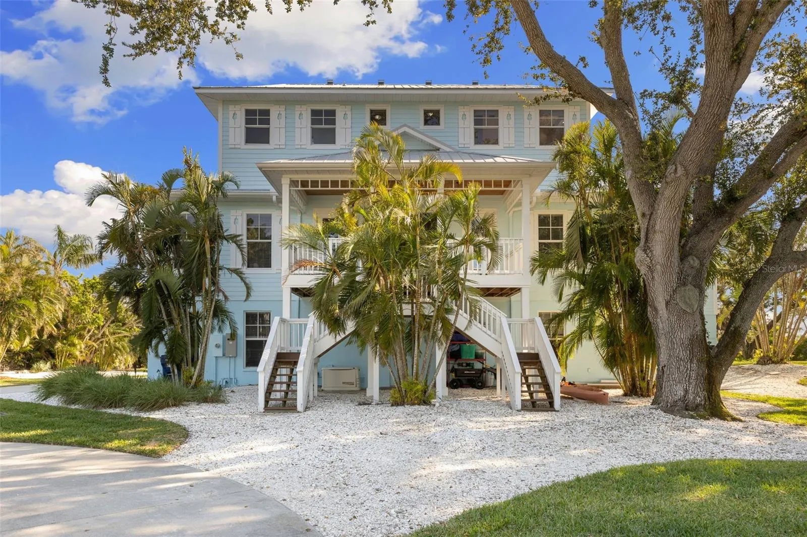 450 BAYSHORE DR