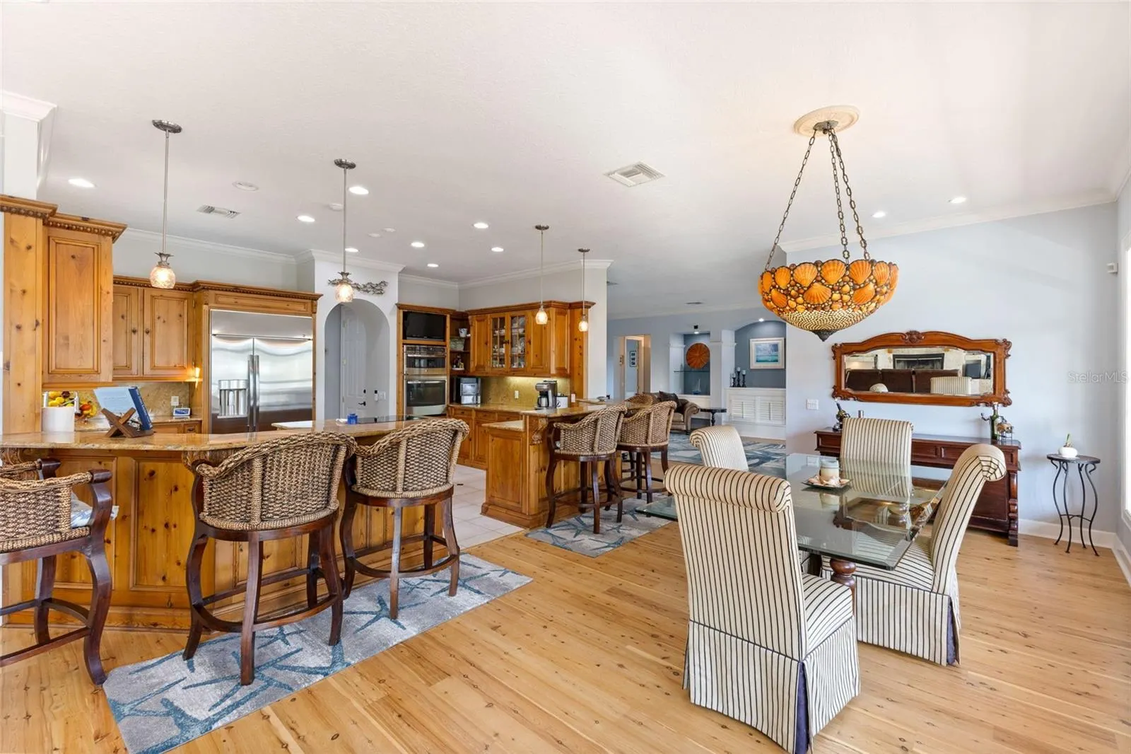 450 BAYSHORE DR