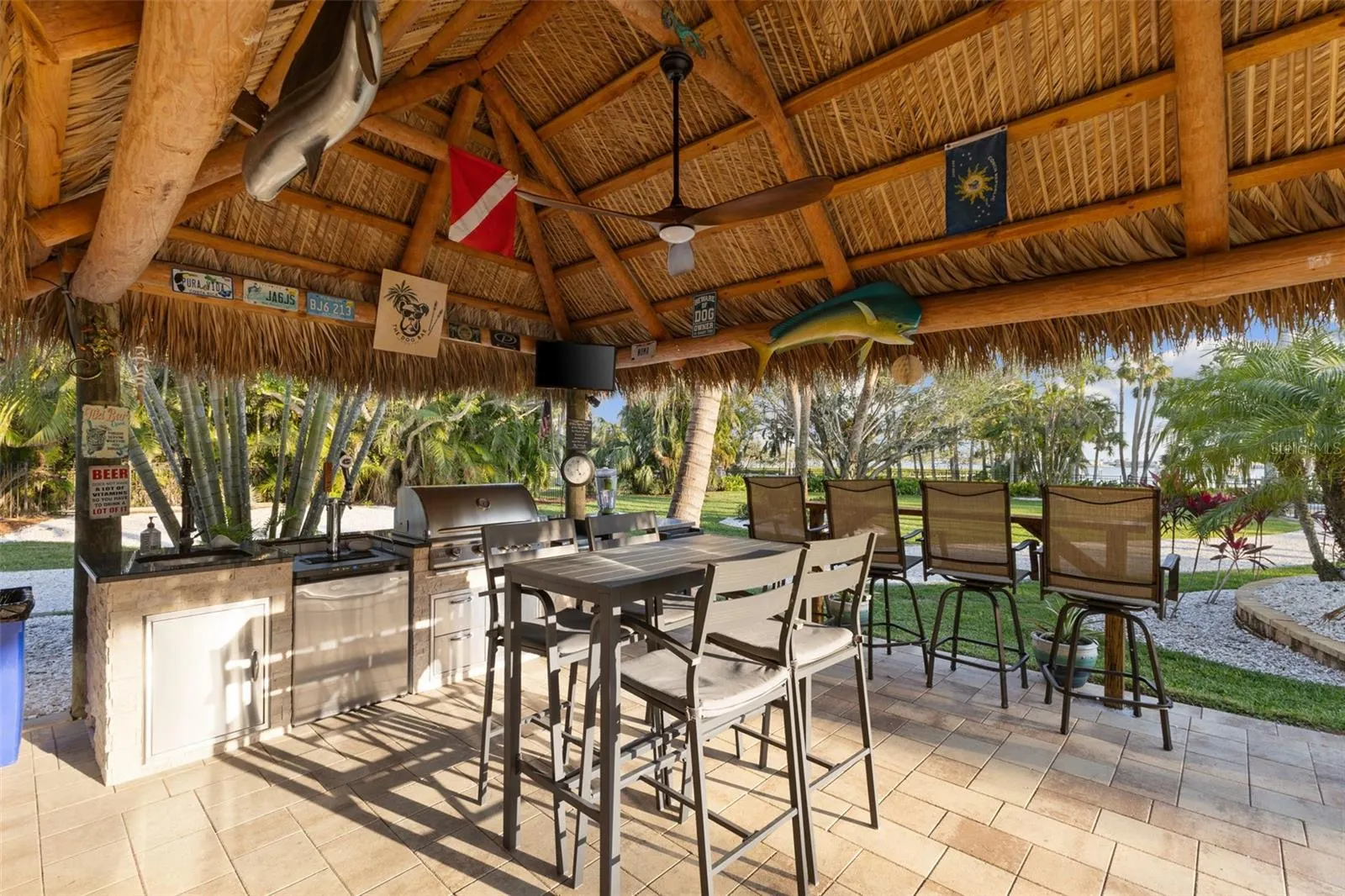 450 BAYSHORE DR