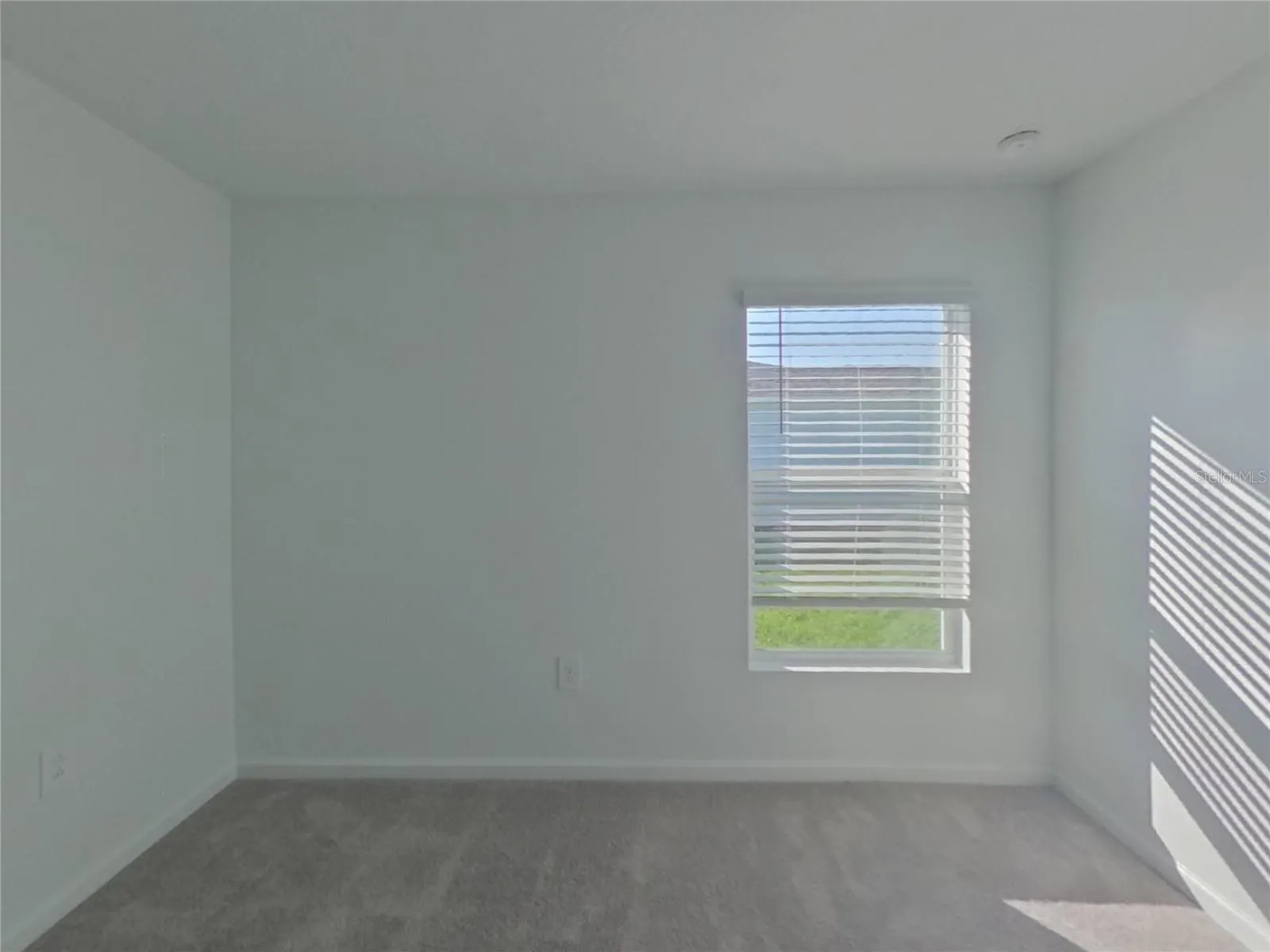 4664 YELLOW ELDER WAY