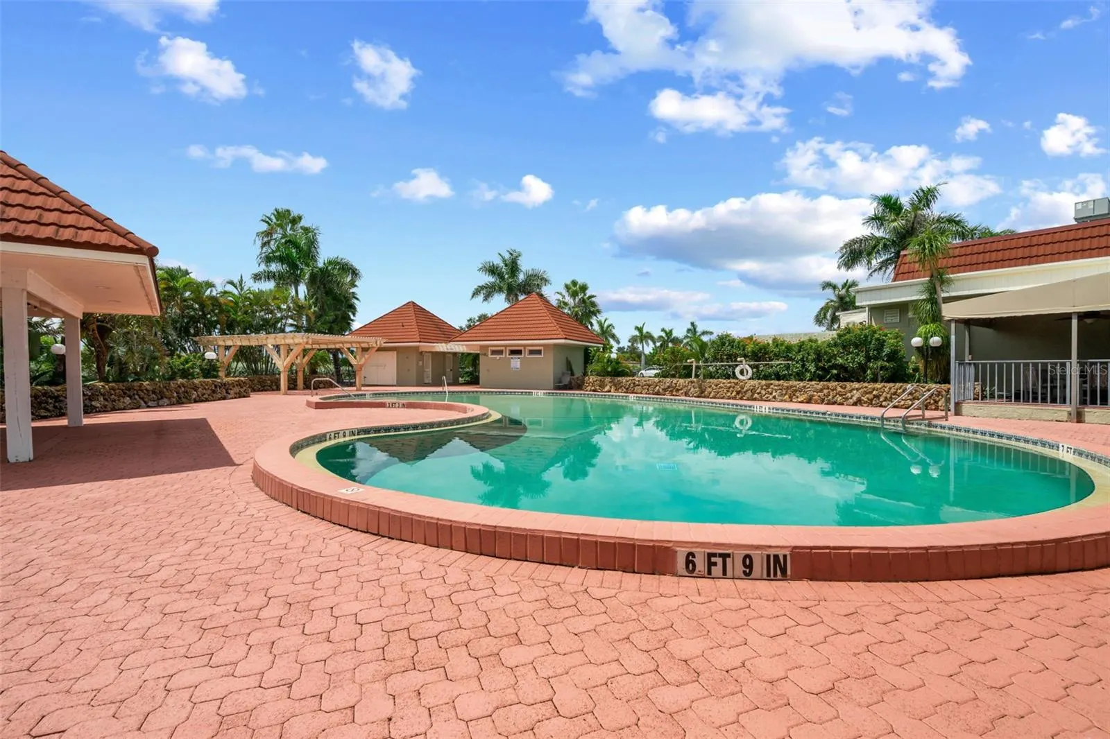 3427 TRIPOLI BLVD