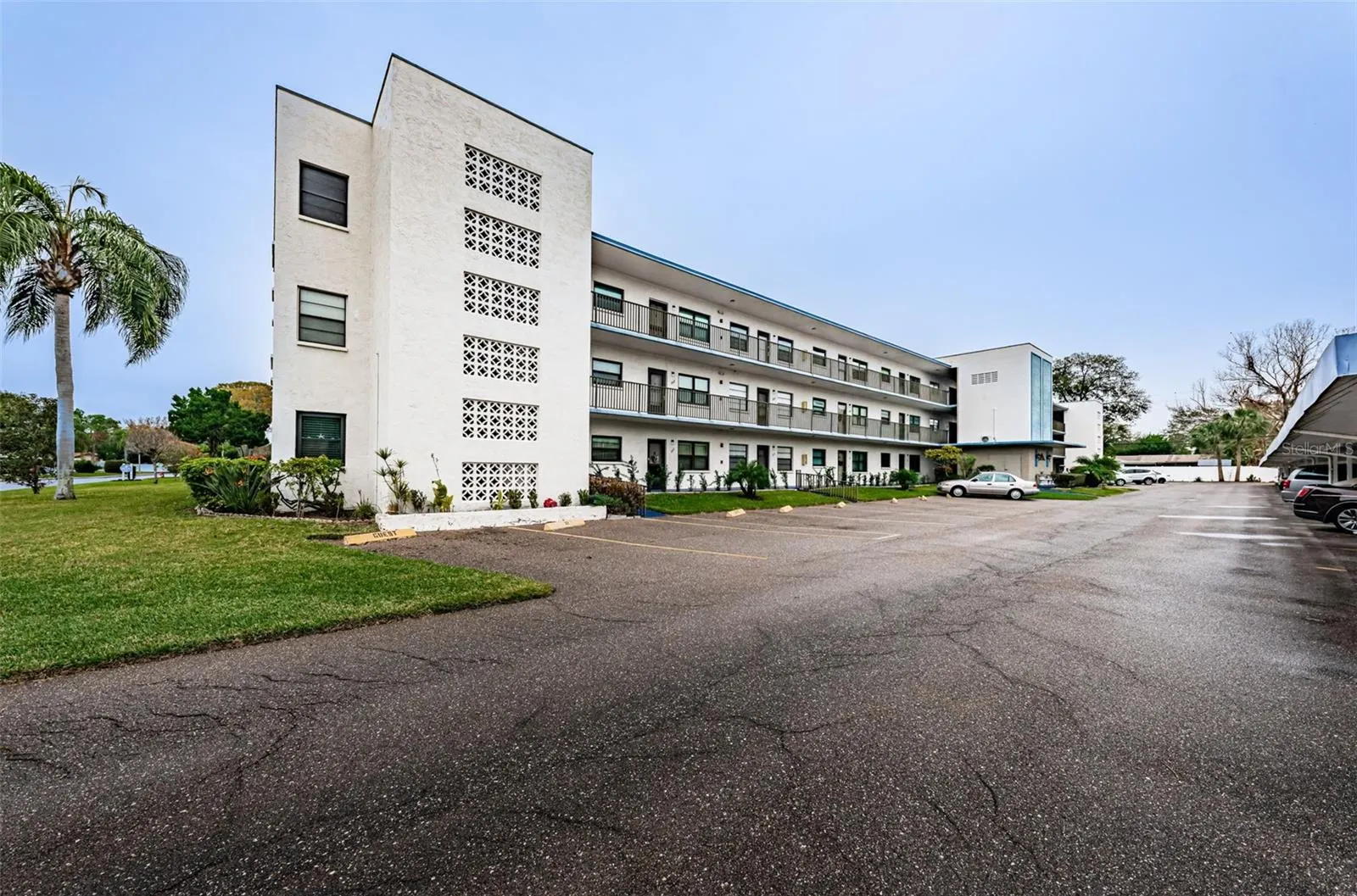 5969 TERRACE PARK DR N #304, #304