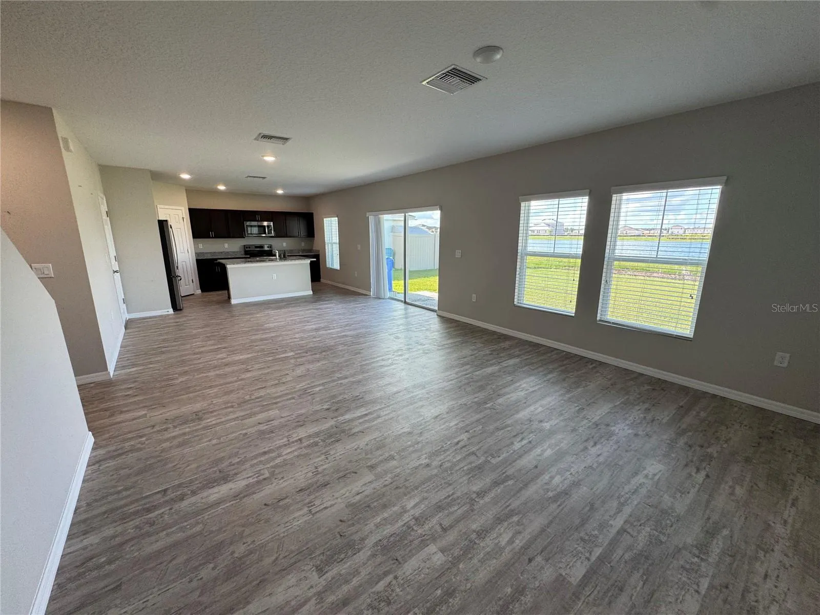 4443 QUARTZ CT