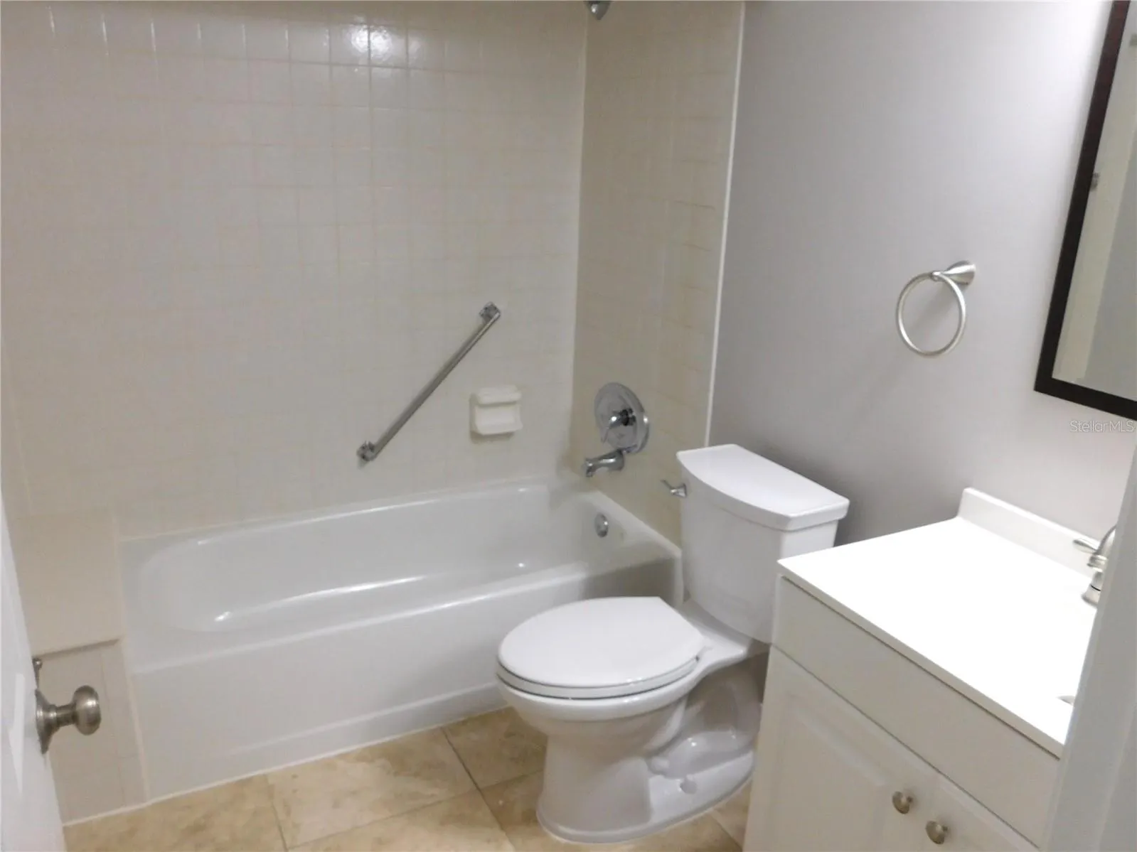 1308 PINE RIDGE CIR E #H3, #H3
