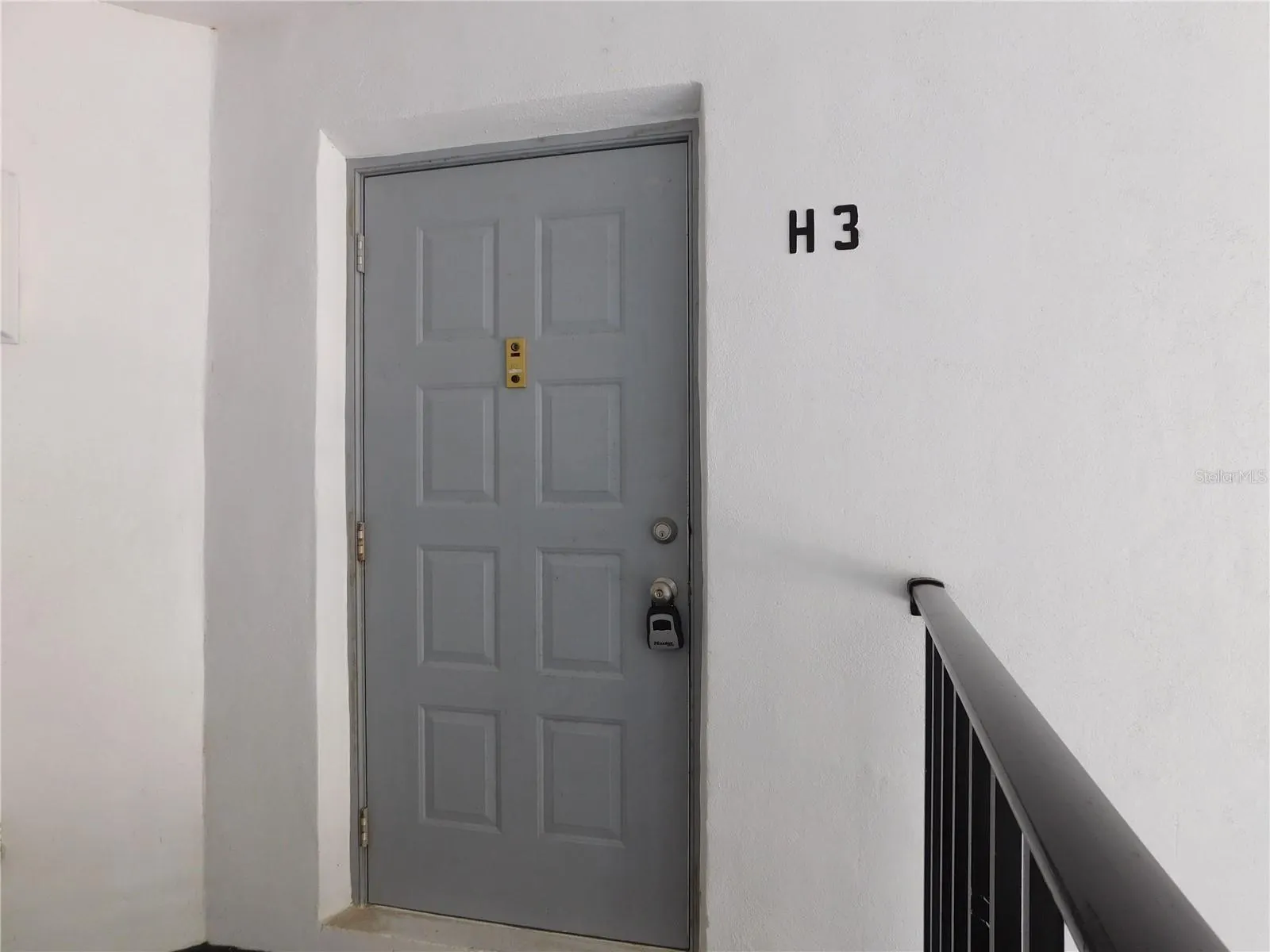 1308 PINE RIDGE CIR E #H3, #H3