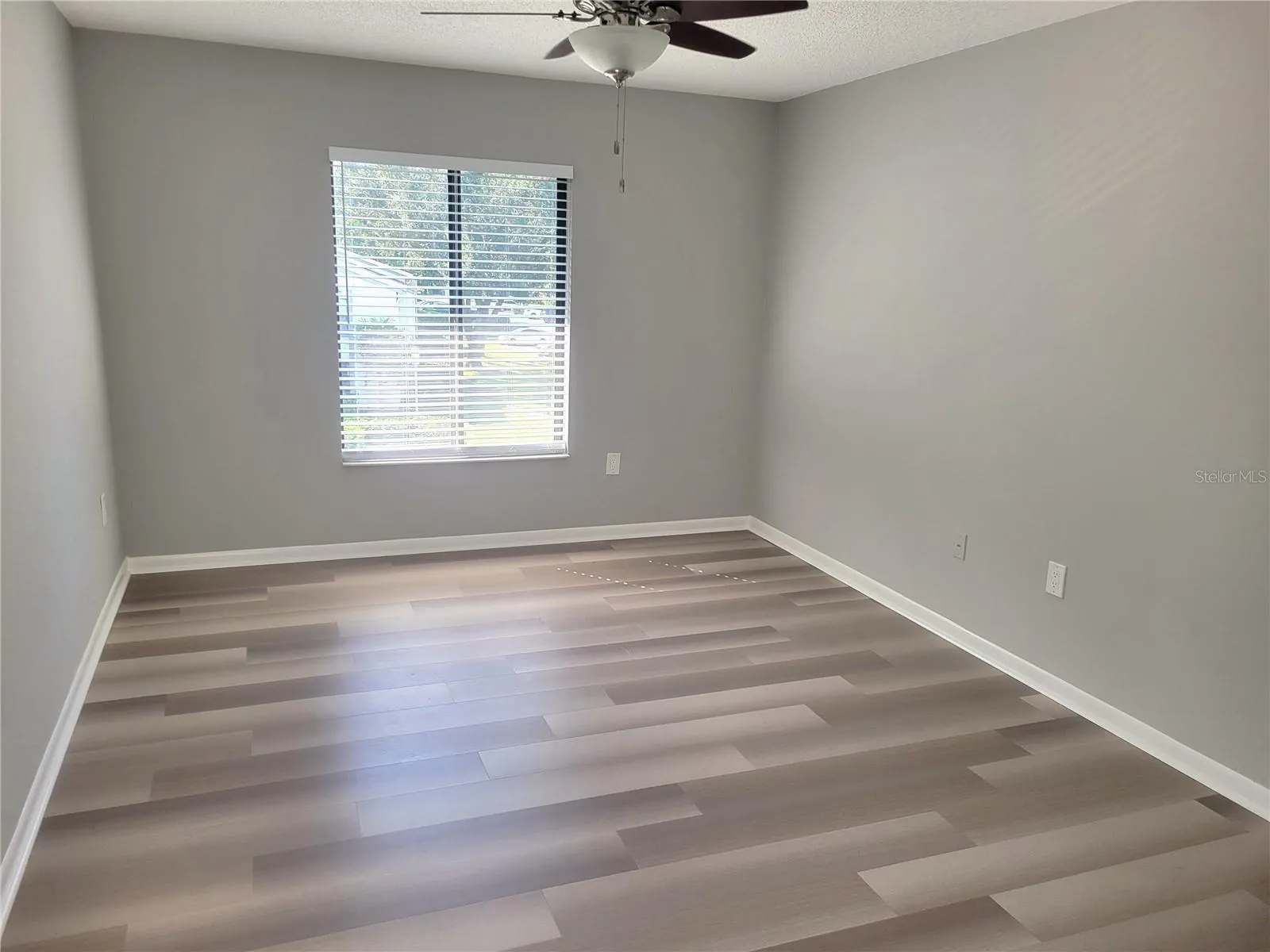 1308 PINE RIDGE CIR E #H3, #H3