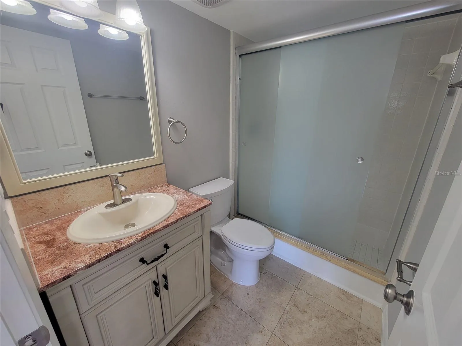 1308 PINE RIDGE CIR E #H3, #H3
