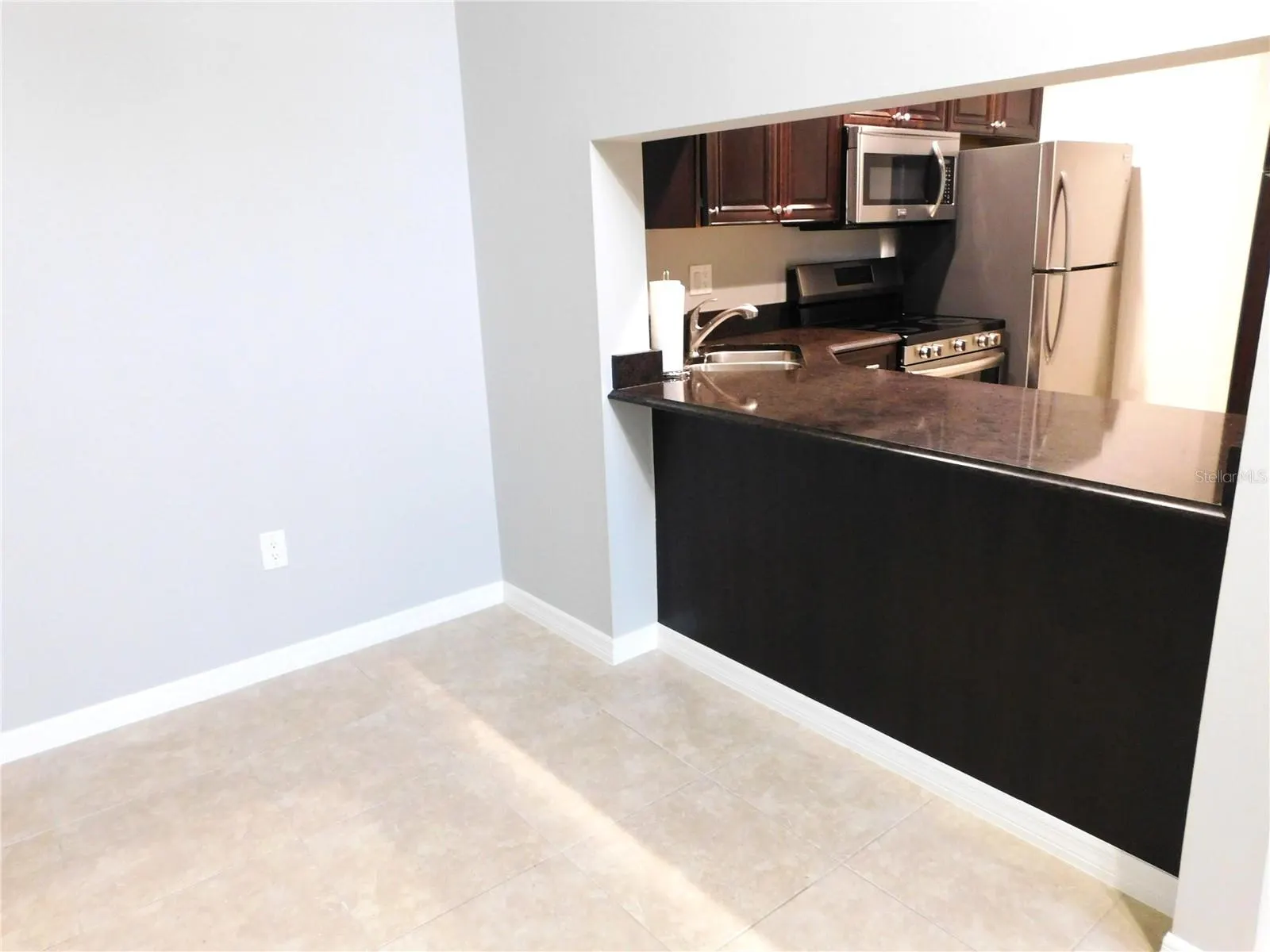 1308 PINE RIDGE CIR E #H3, #H3