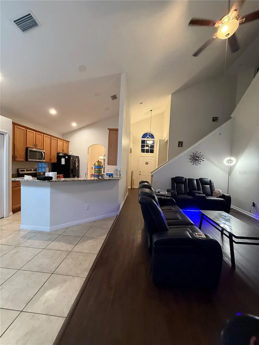 10913 OBSERVATORY WAY