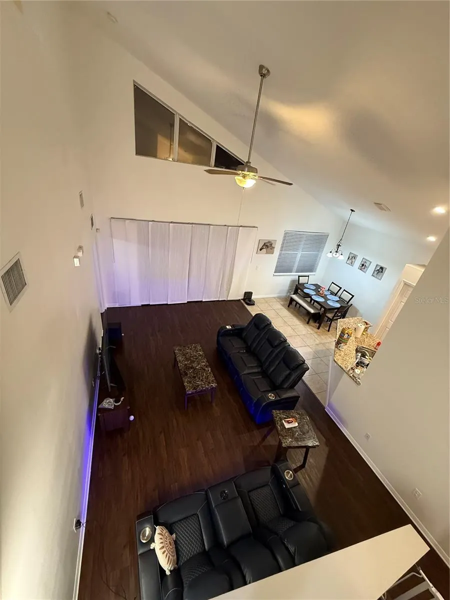10913 OBSERVATORY WAY