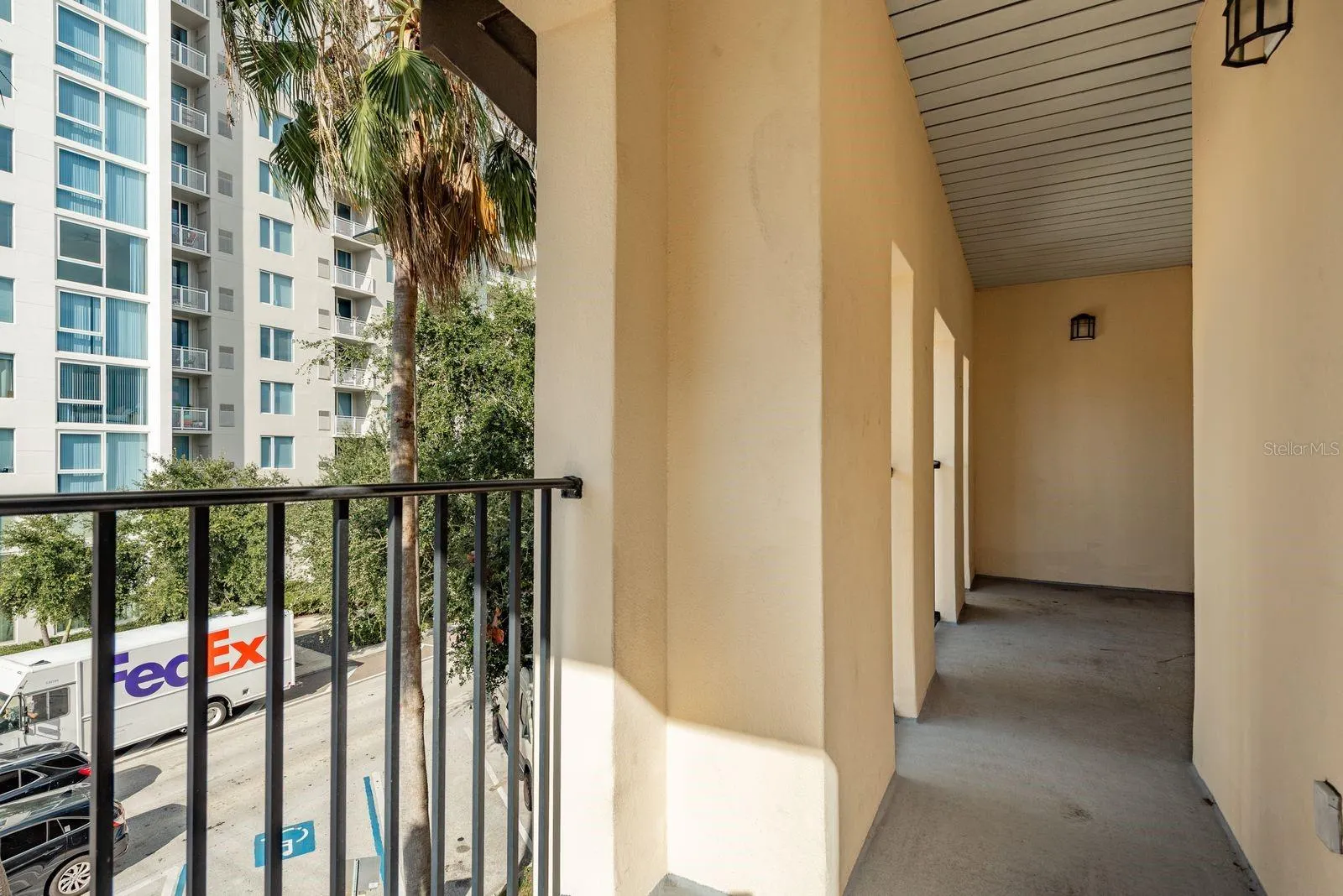 200 4TH AVE S #231, #231