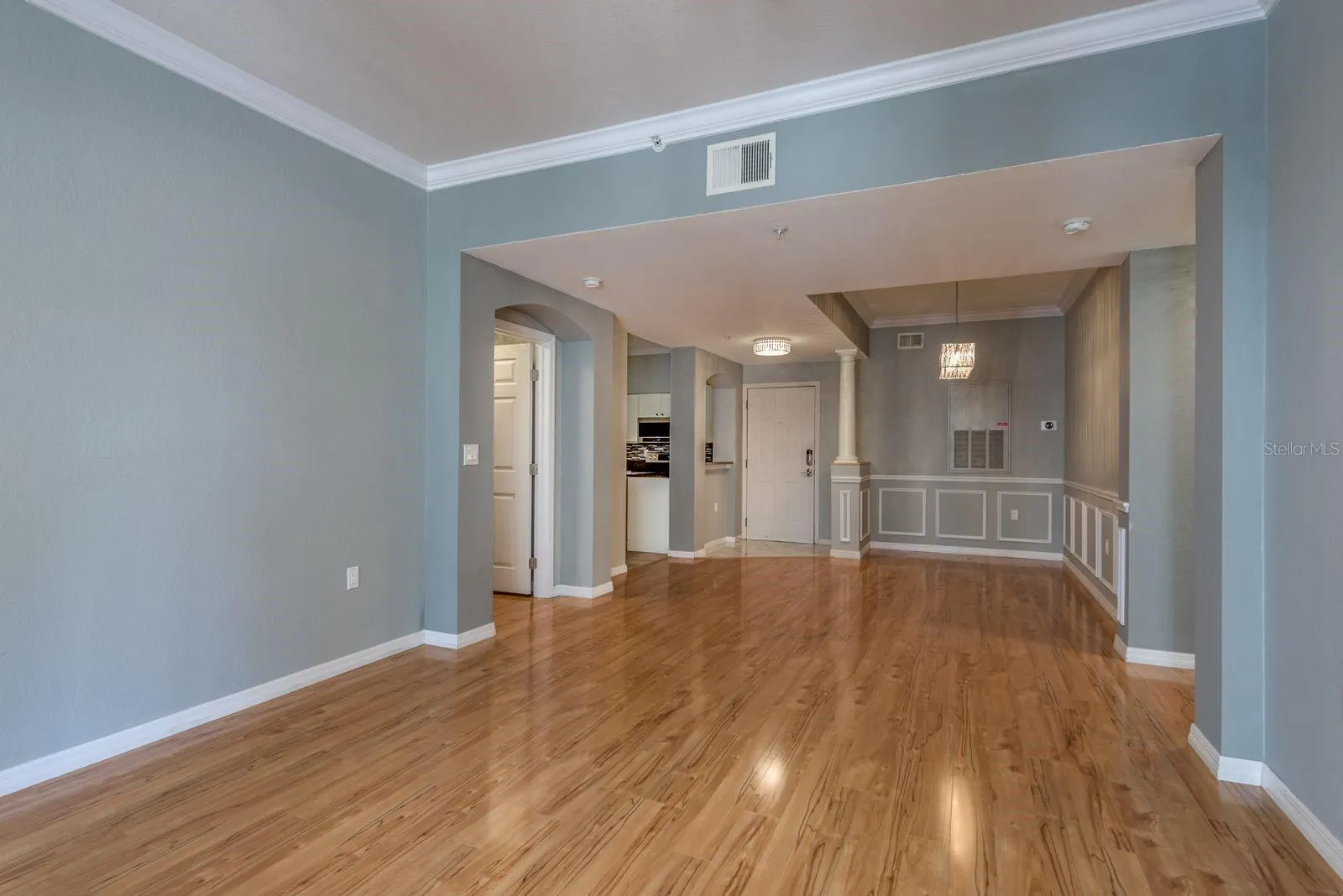200 4TH AVE S #231, #231