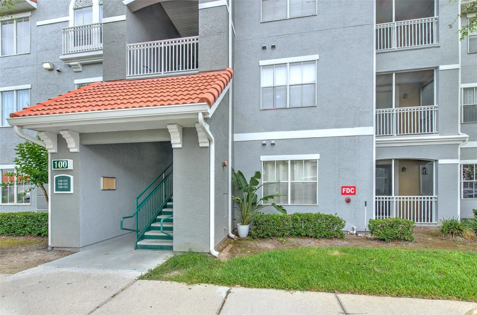 18001 RICHMOND PLACE DR #123, #123