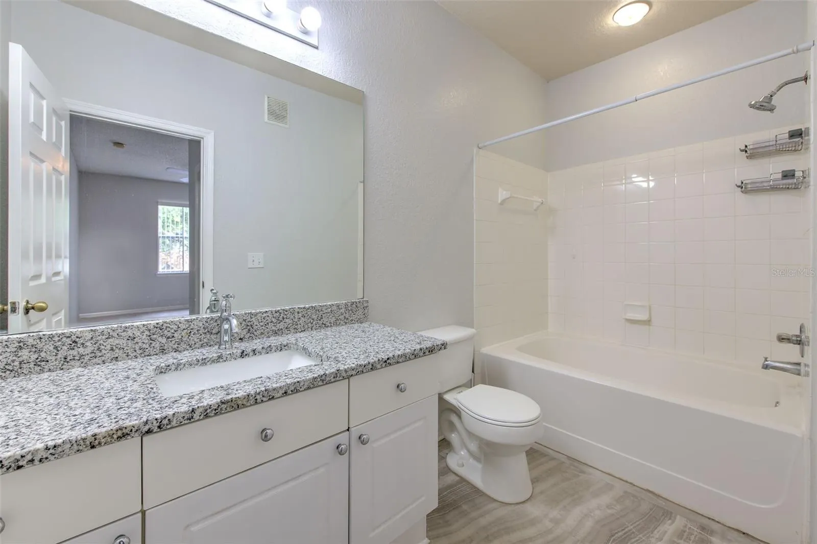 18001 RICHMOND PLACE DR #123, #123