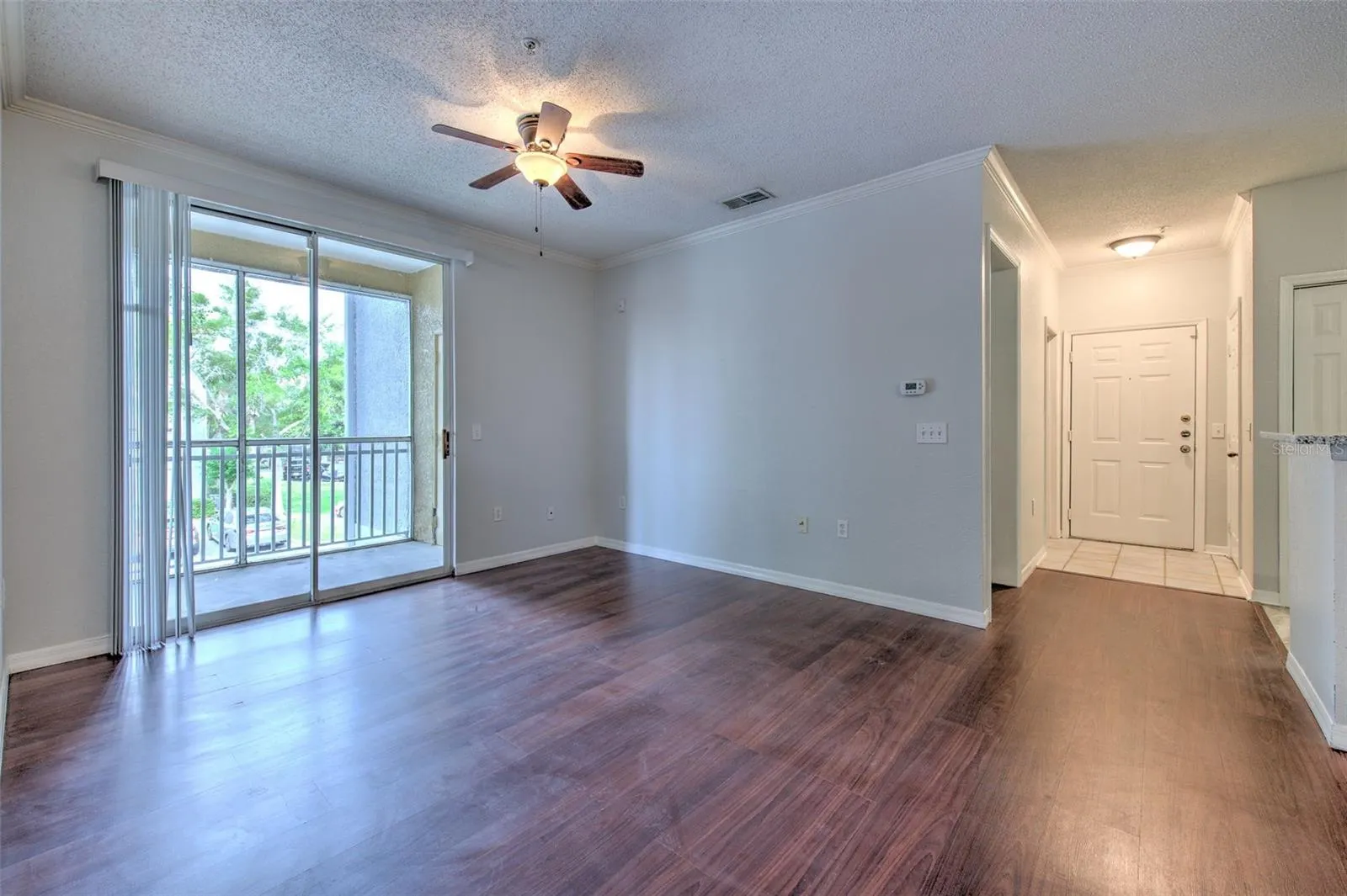 18001 RICHMOND PLACE DR #123, #123