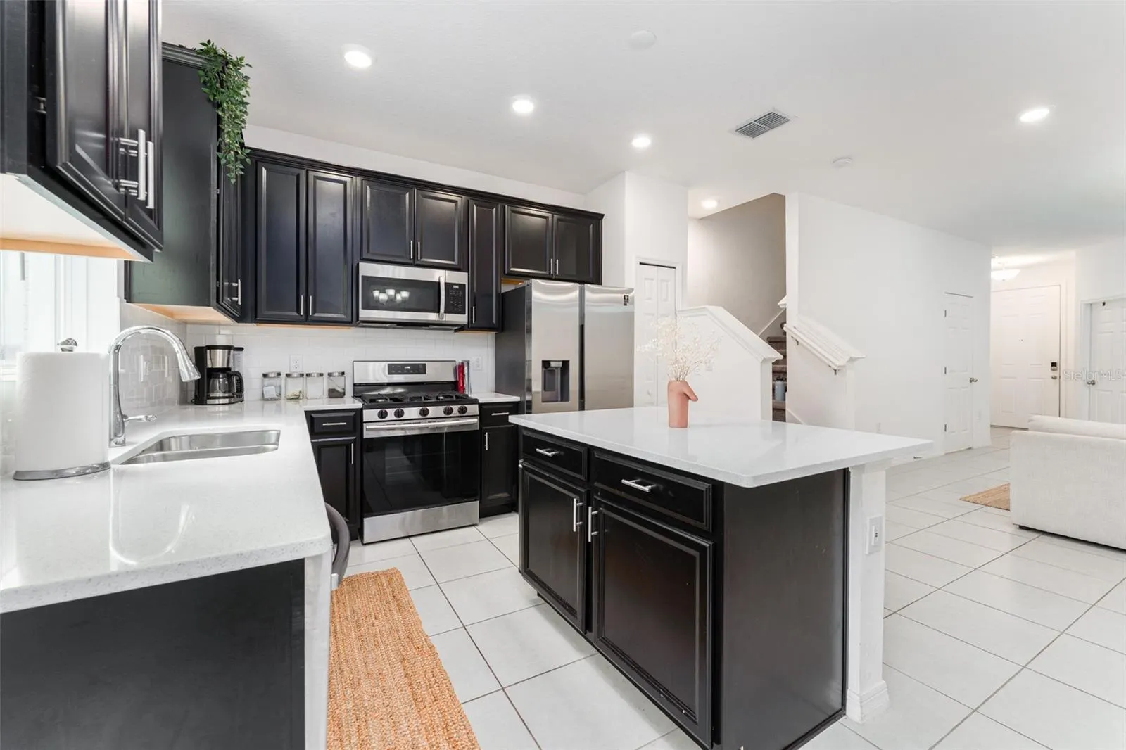 14072 KITE LN