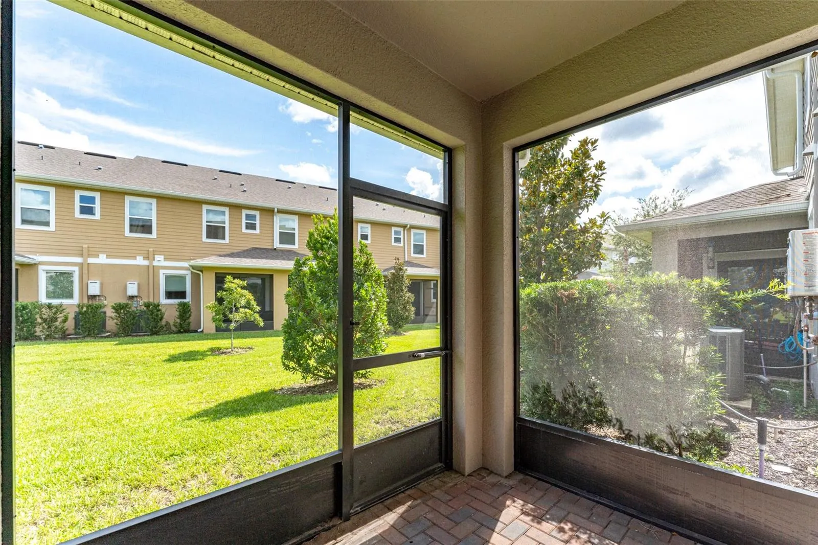 14072 KITE LN