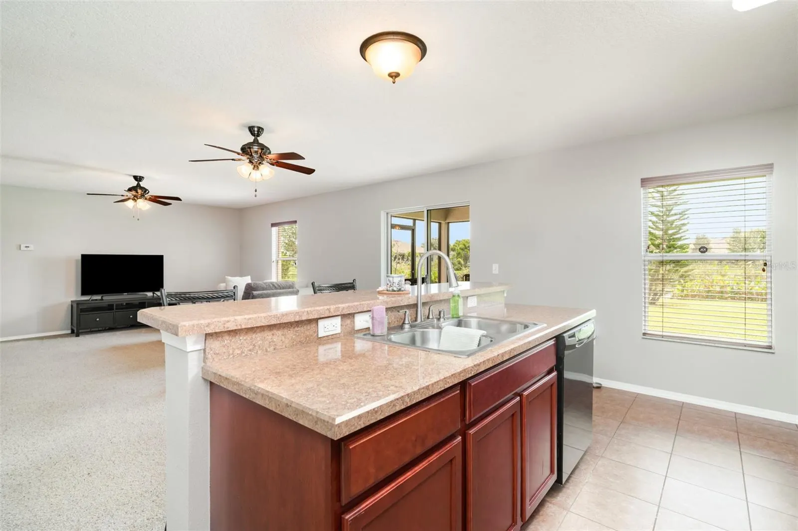 221 STAR SHELL DR