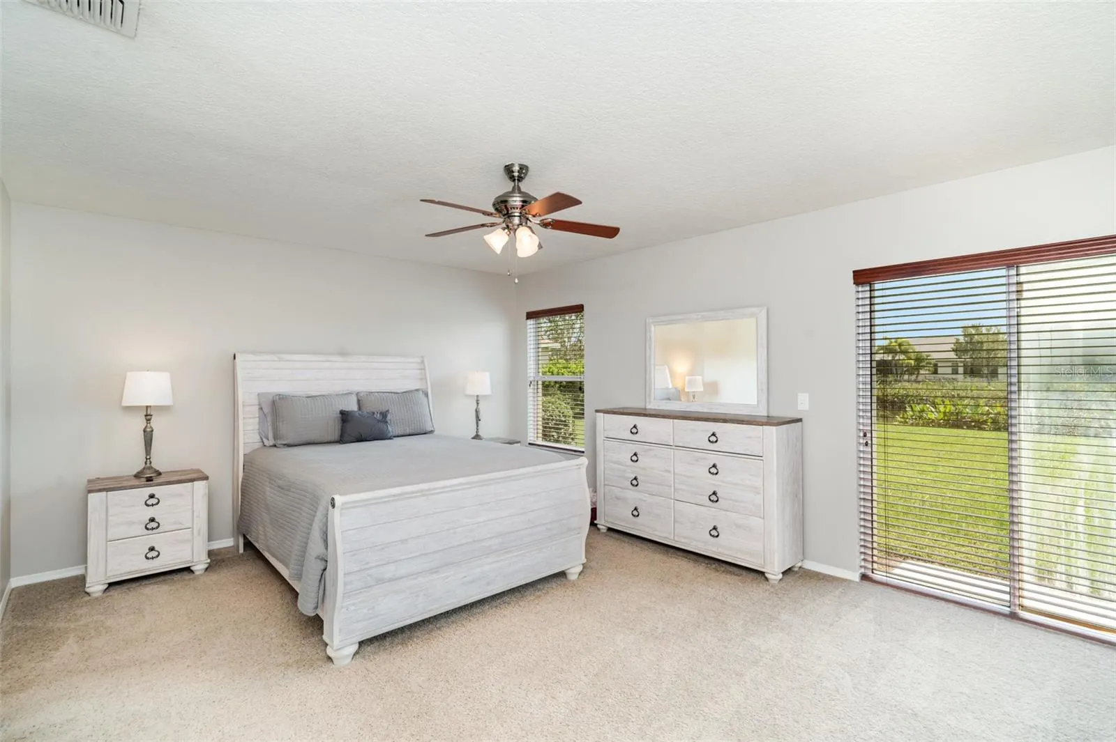 221 STAR SHELL DR