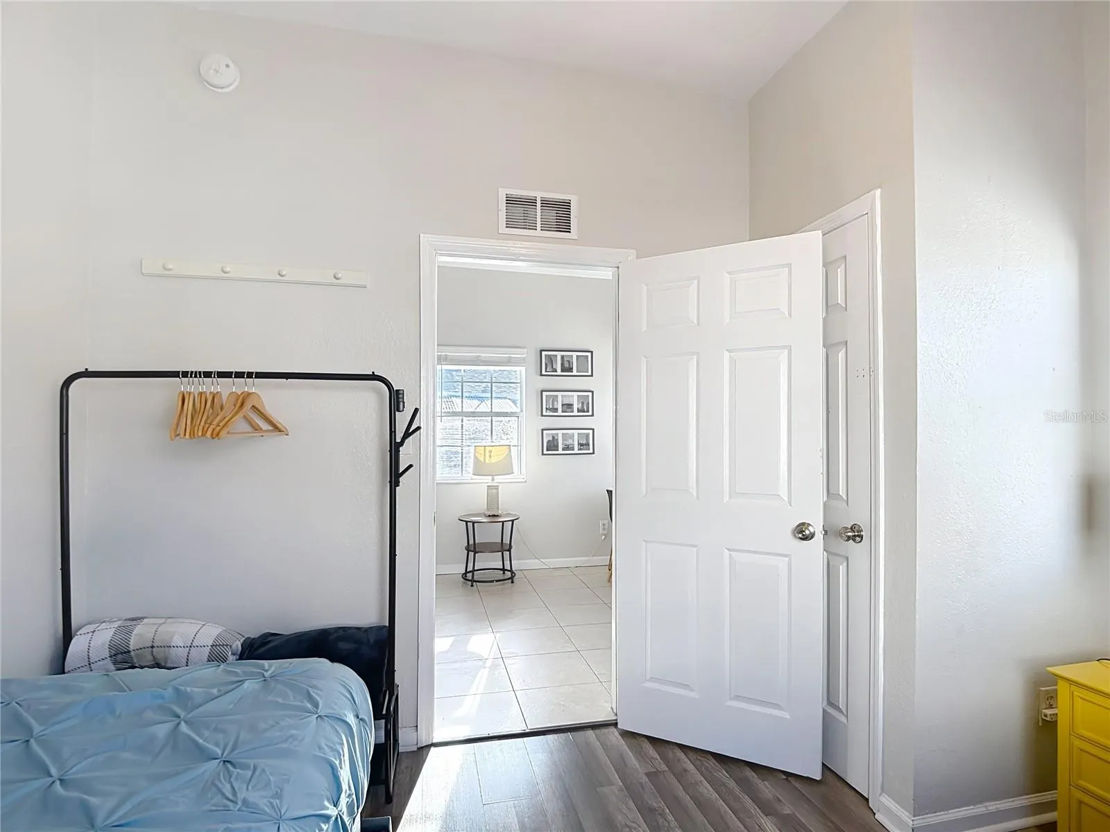 2329 W LA SALLE ST