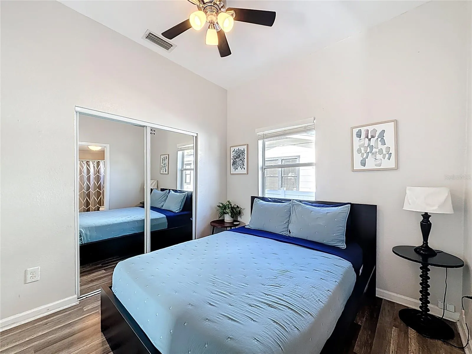 2329 W LA SALLE ST