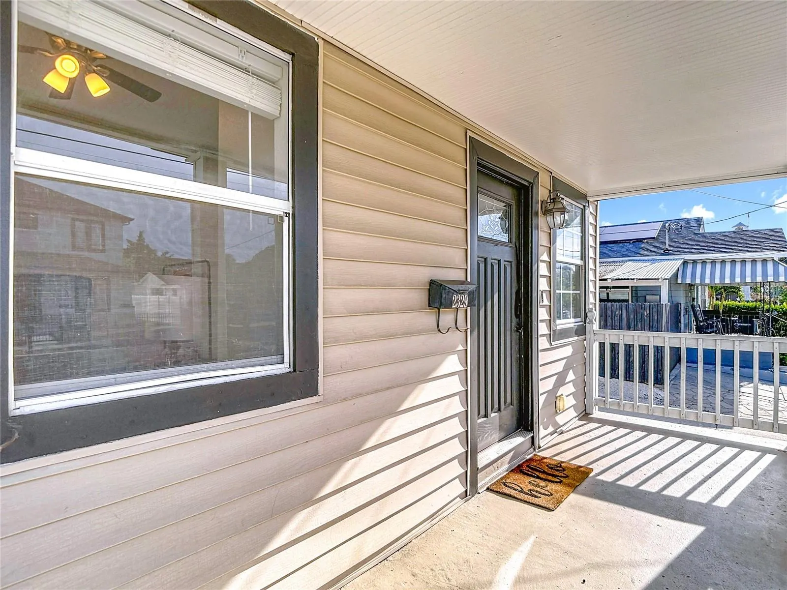 2329 W LA SALLE ST