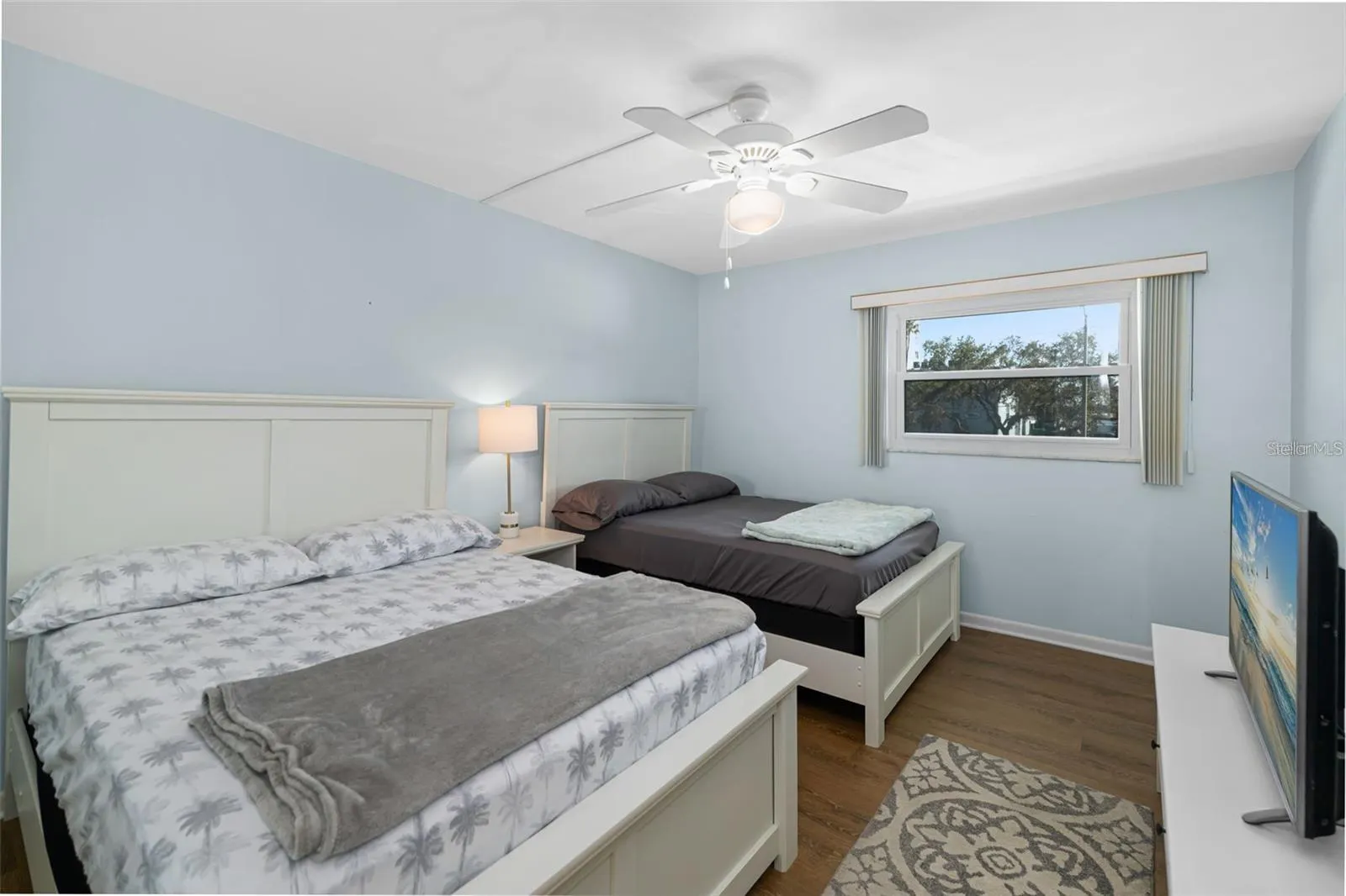 1868 SHORE DR S #207, #207