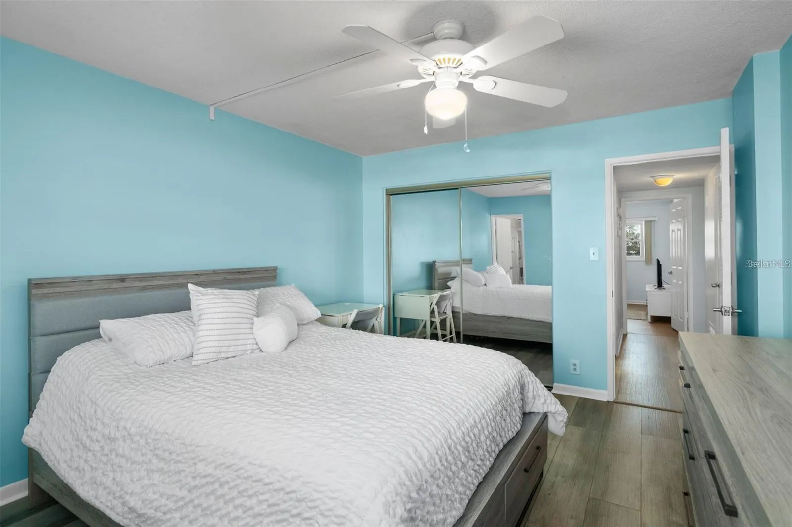1868 SHORE DR S #207, #207