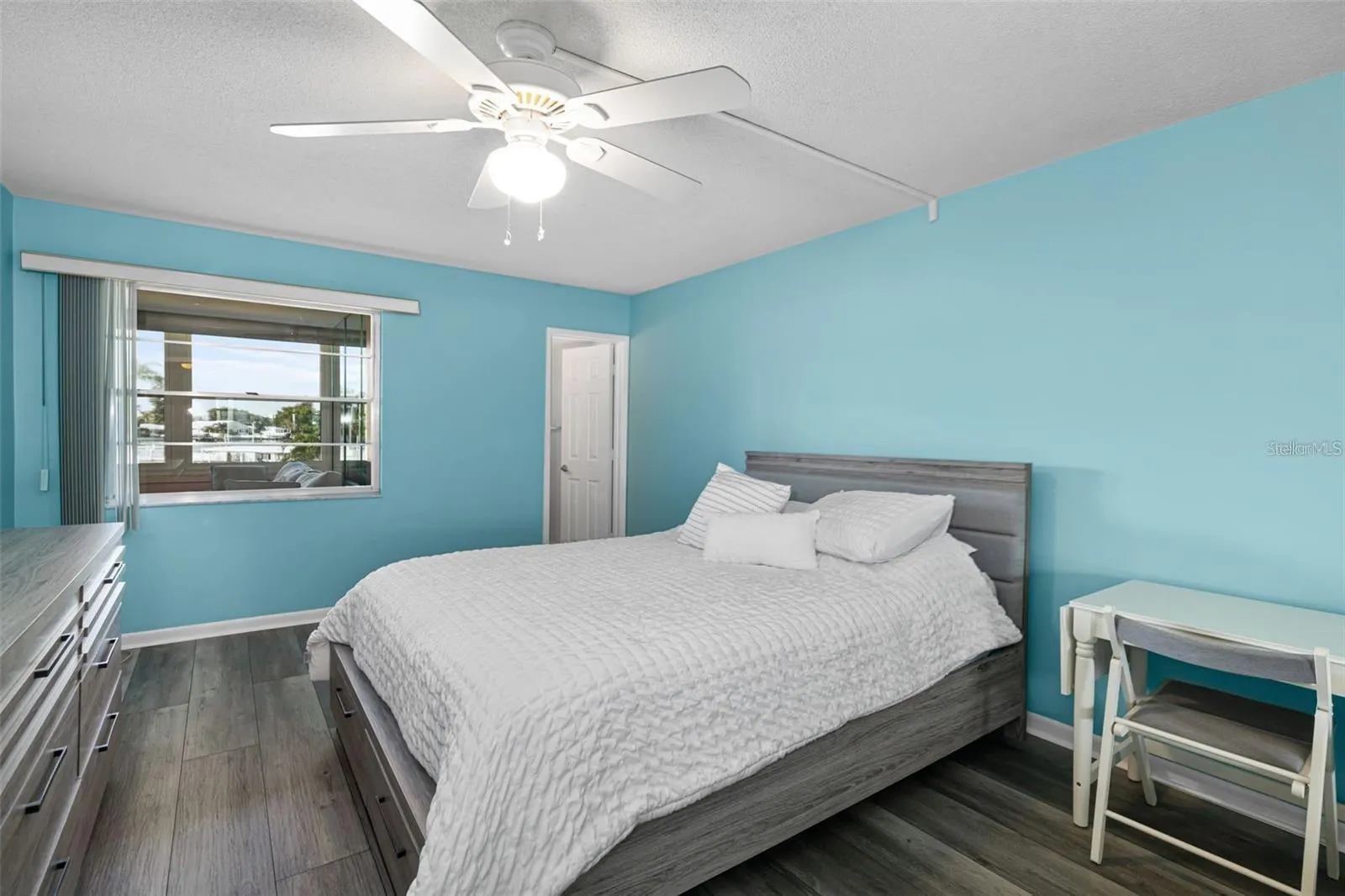 1868 SHORE DR S #207, #207