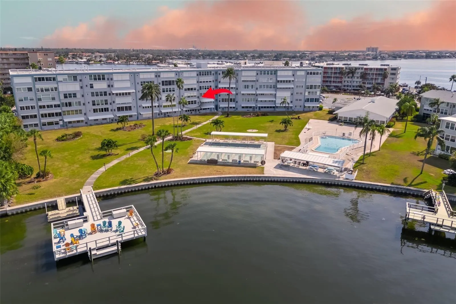 1868 SHORE DR S #207, #207