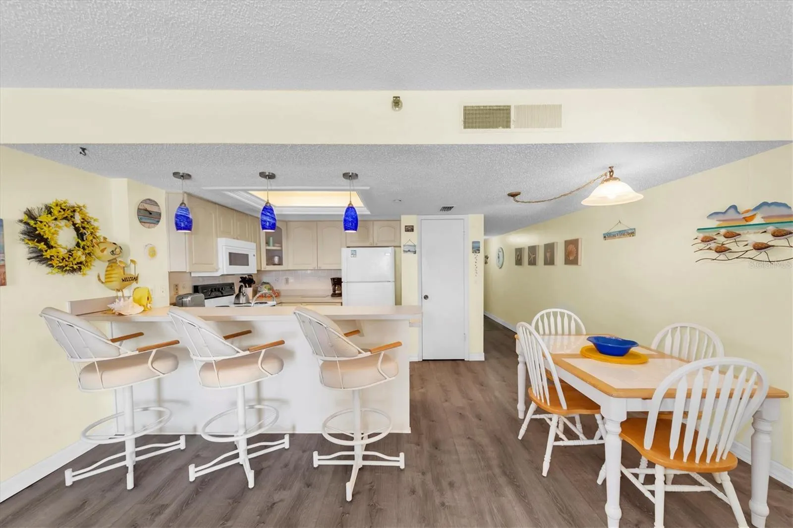 19440 GULF BLVD #209, #209