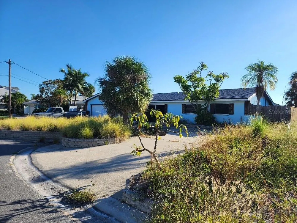 1450 SEA GULL DR S