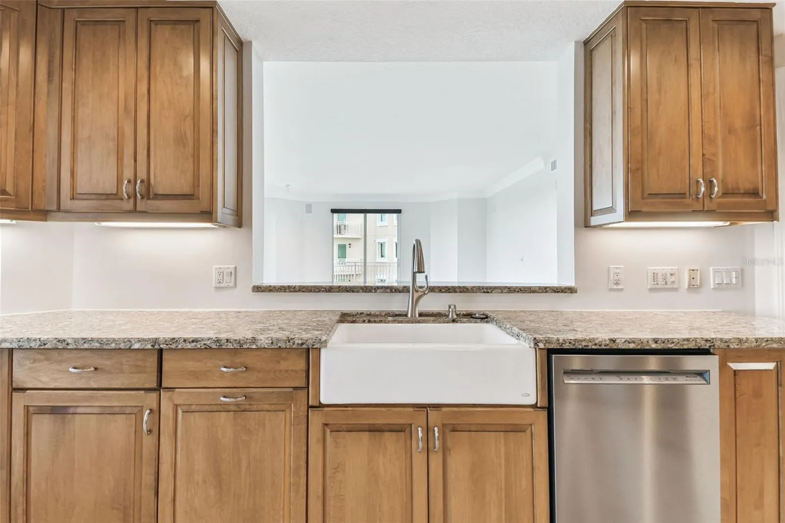555 5TH AVE NE #424, #424