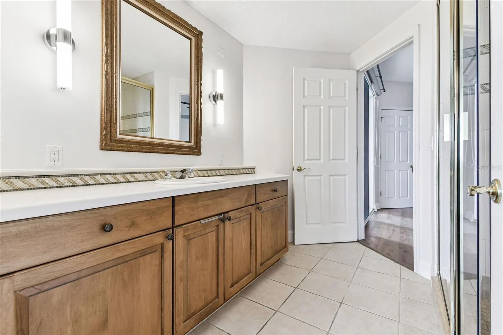 555 5TH AVE NE #424, #424