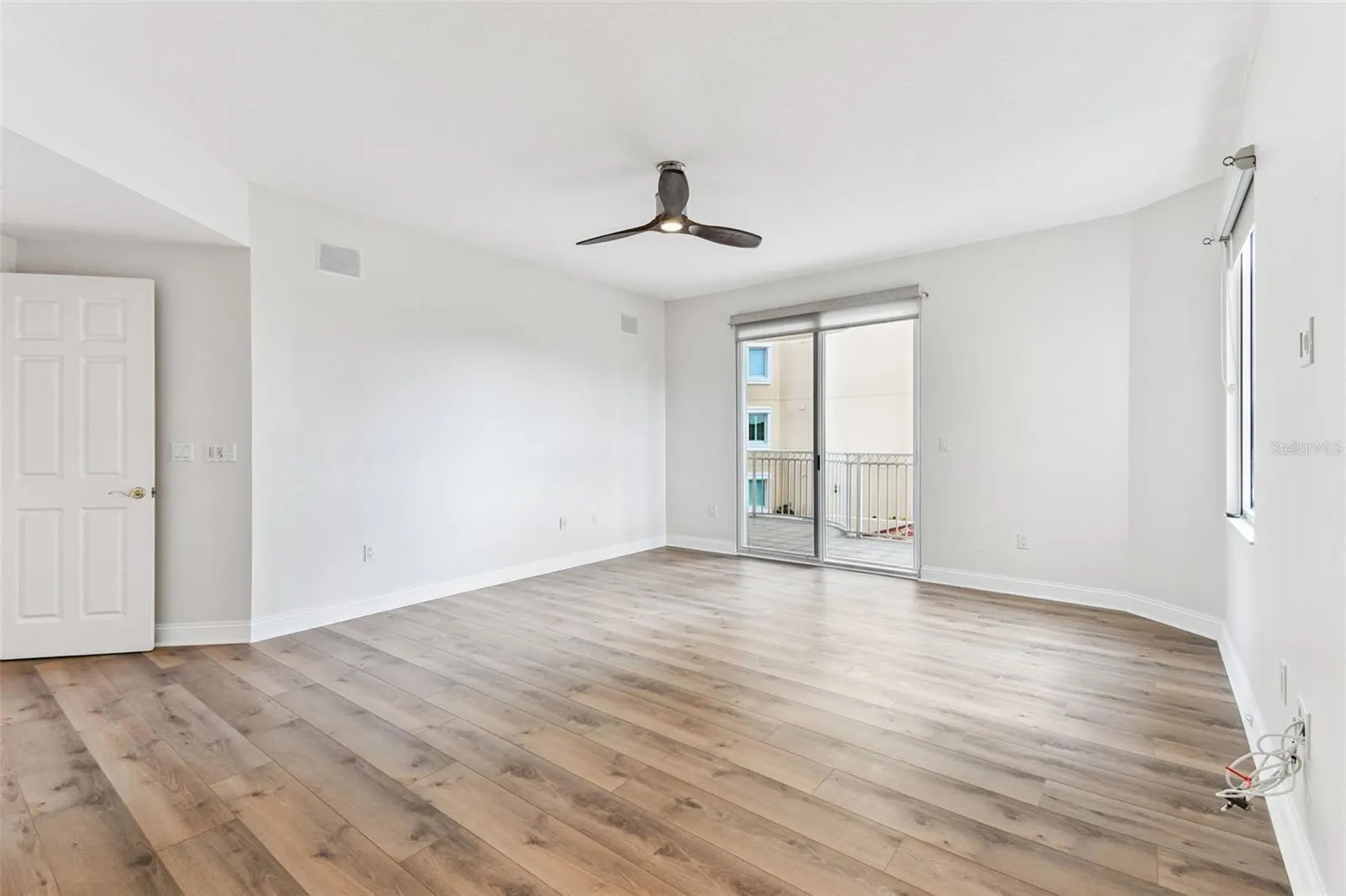 555 5TH AVE NE #424, #424