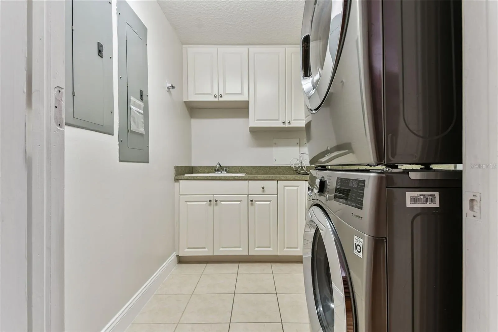 555 5TH AVE NE #424, #424